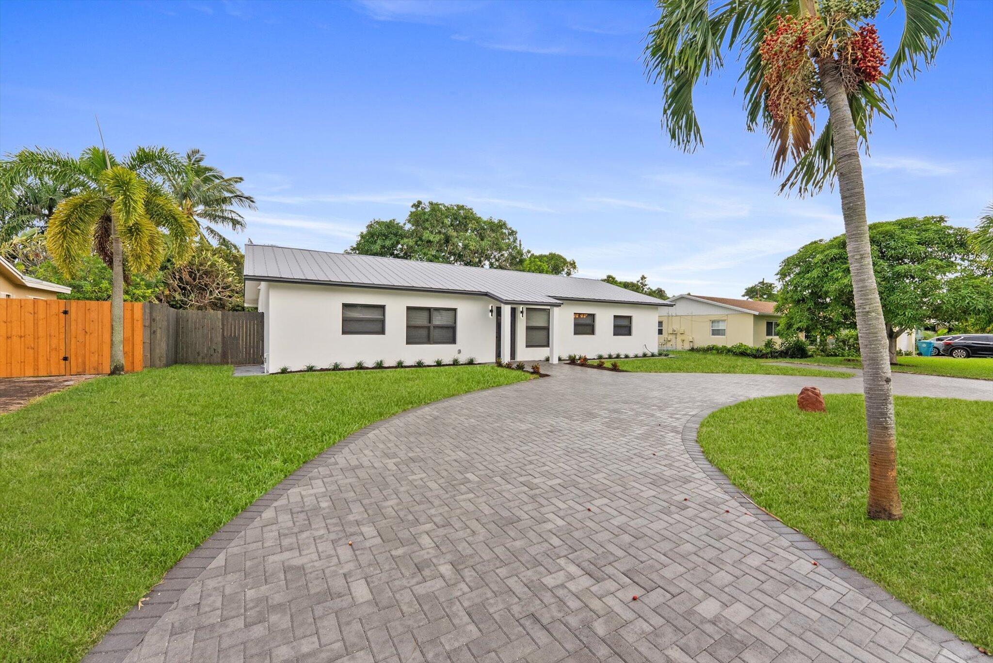 162 SE 27TH Way