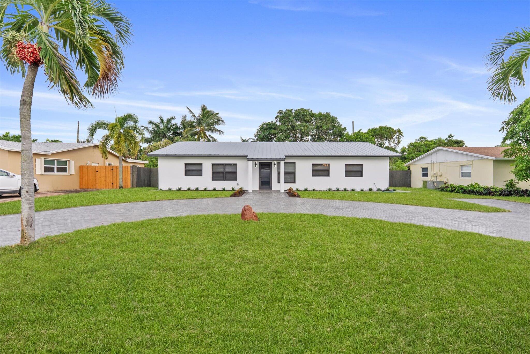 162 SE 27TH Way