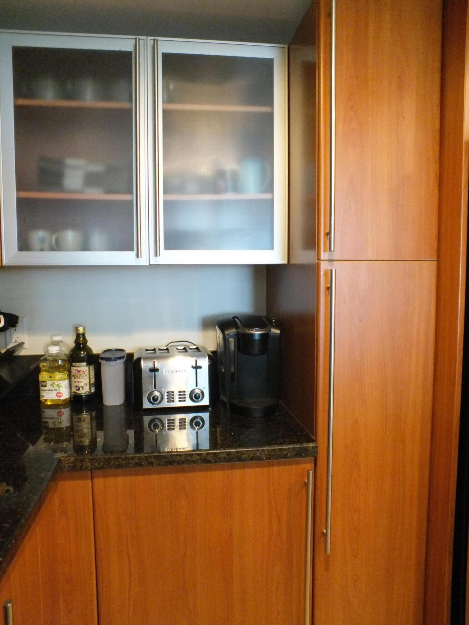 610 CLEMATIS CONDO - Residential Lease