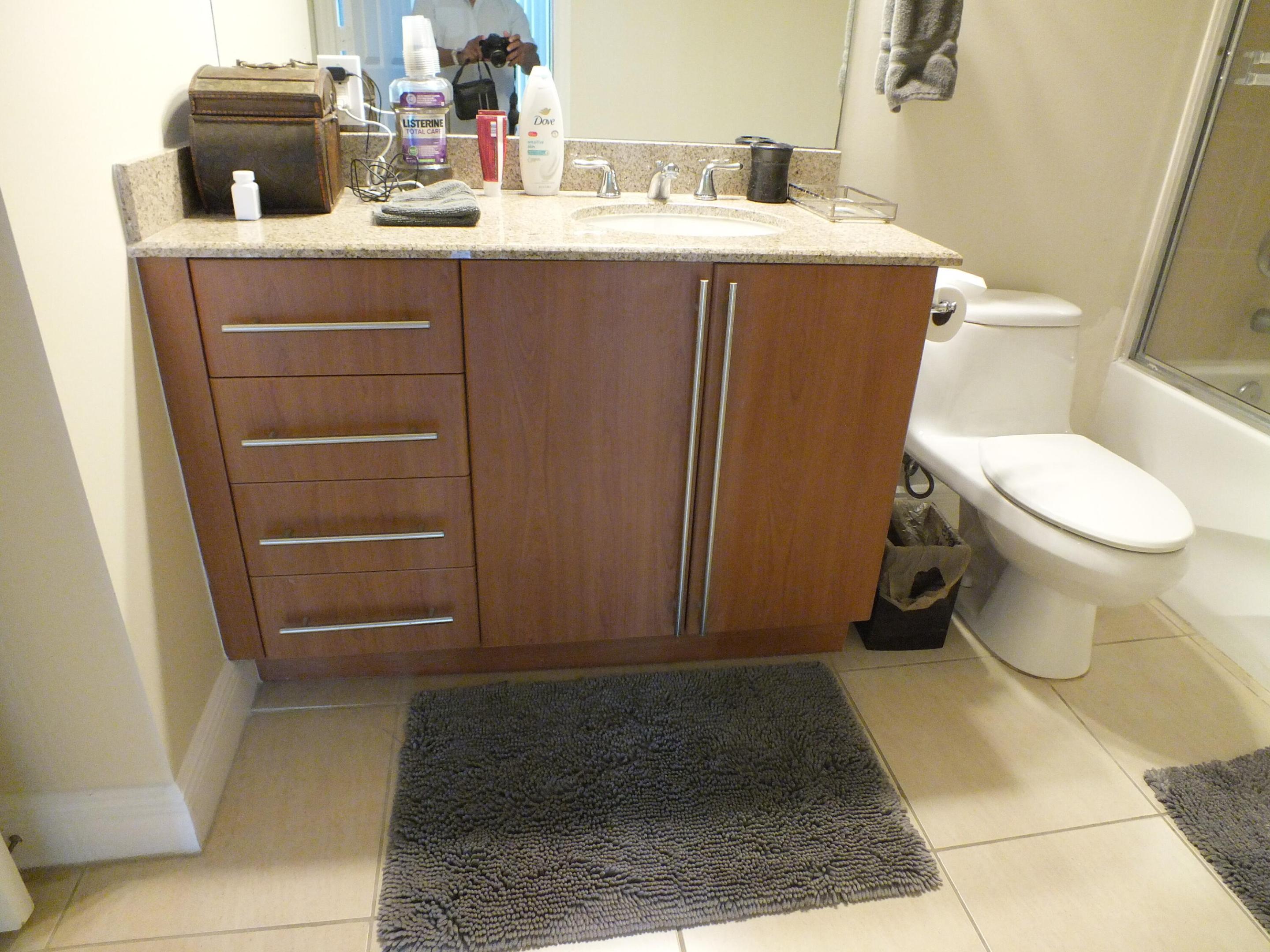 610 CLEMATIS CONDO - Residential Lease