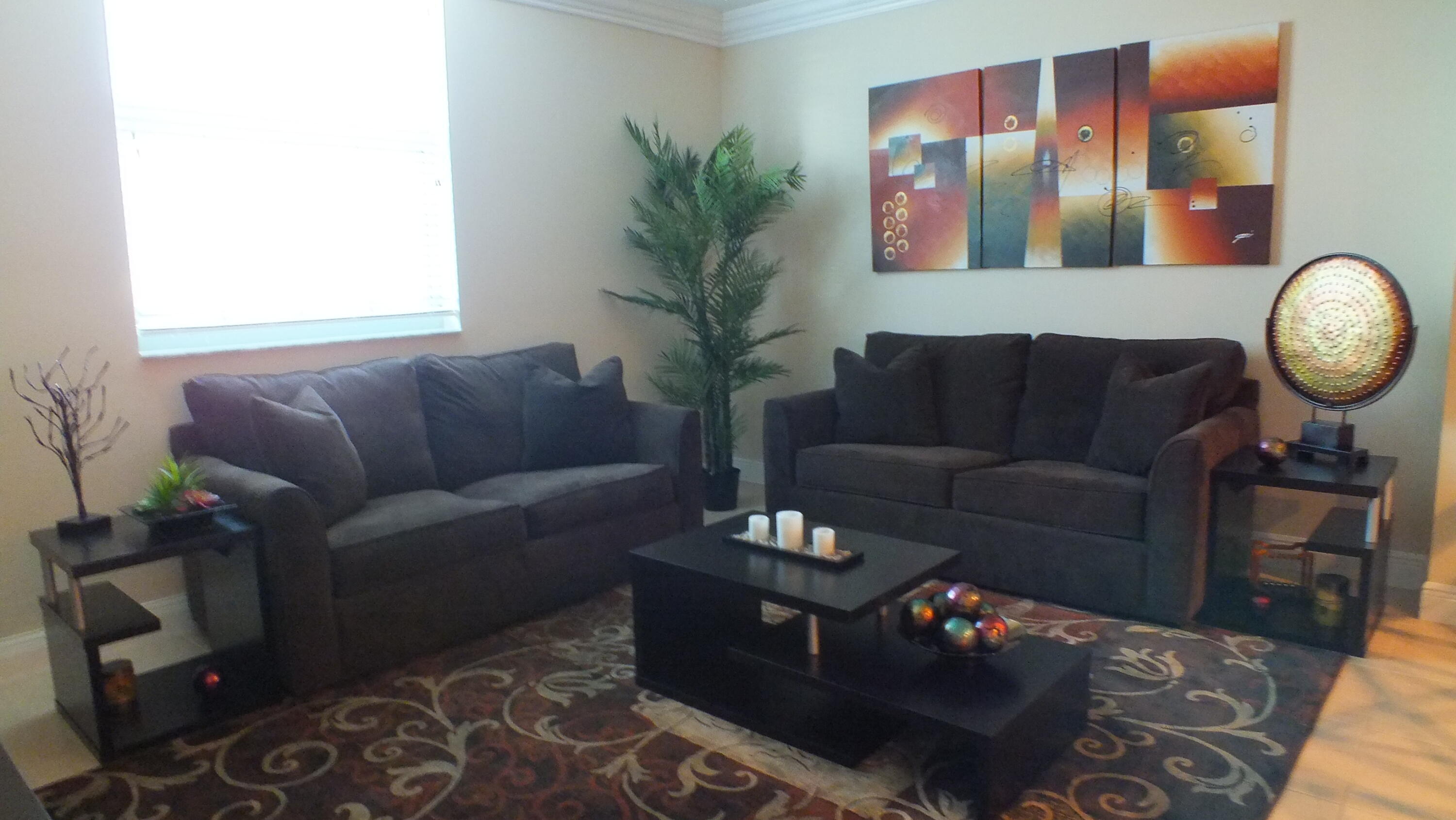 610 CLEMATIS CONDO - Residential Lease