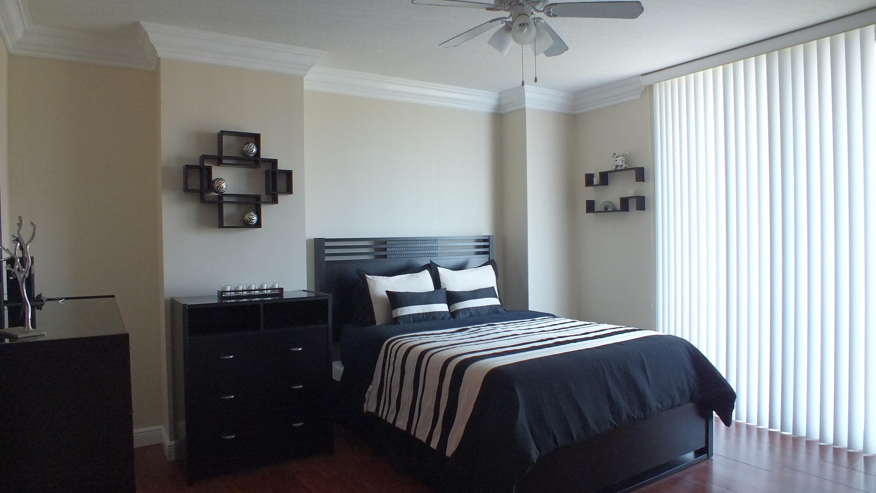 610 CLEMATIS CONDO - Residential Lease