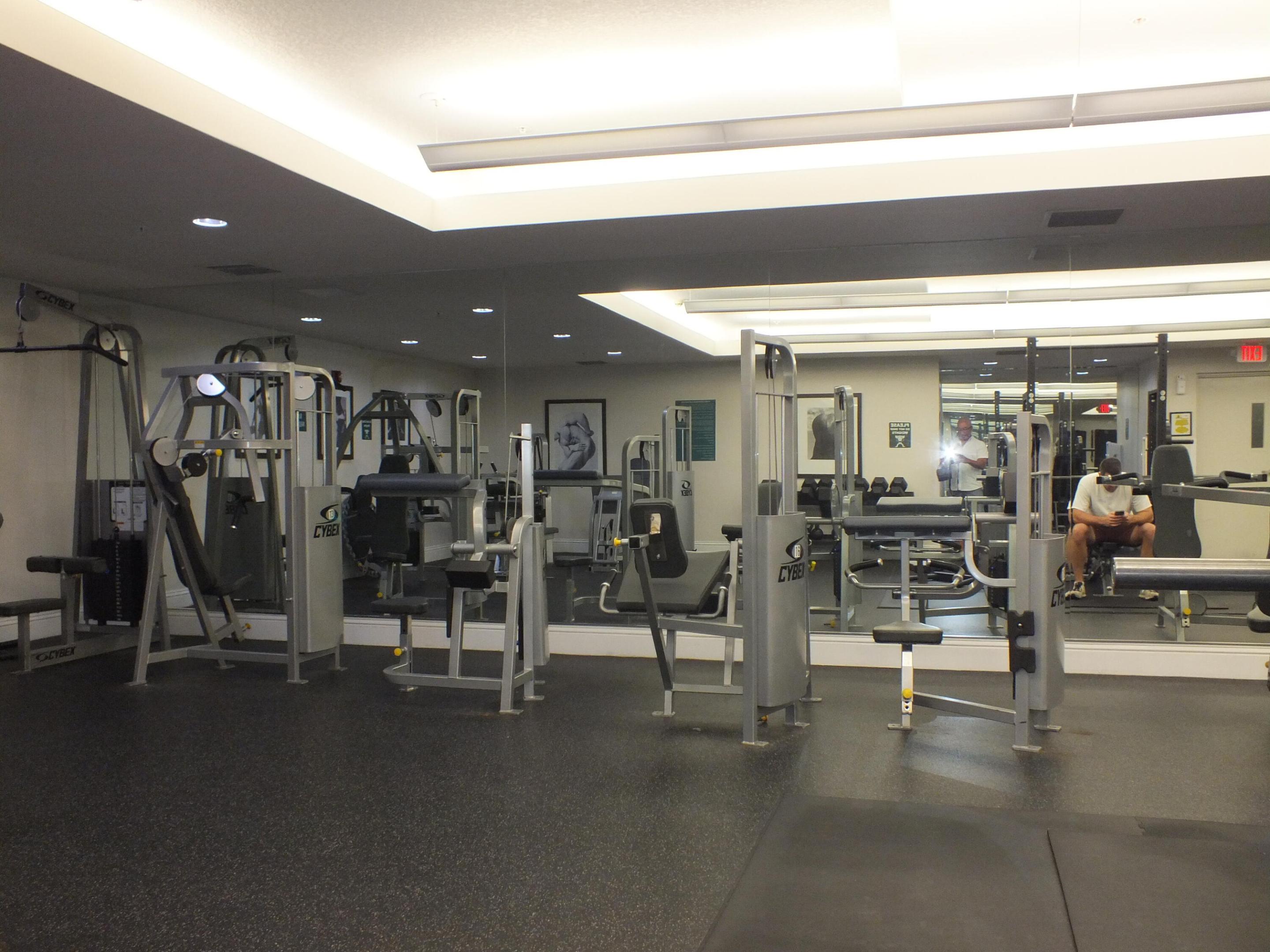 610 CLEMATIS CONDO - Residential Lease