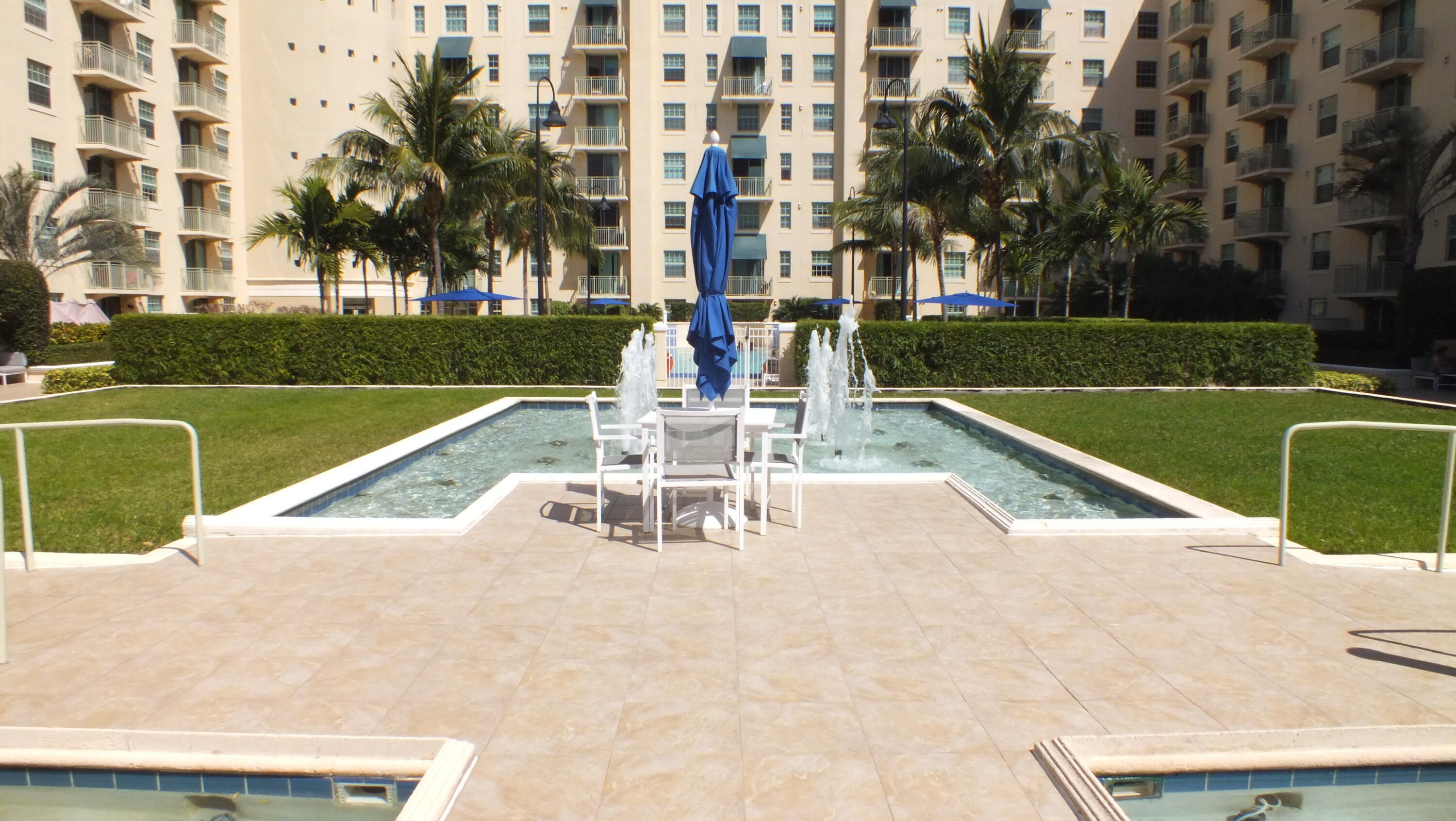 610 CLEMATIS CONDO - Residential Lease