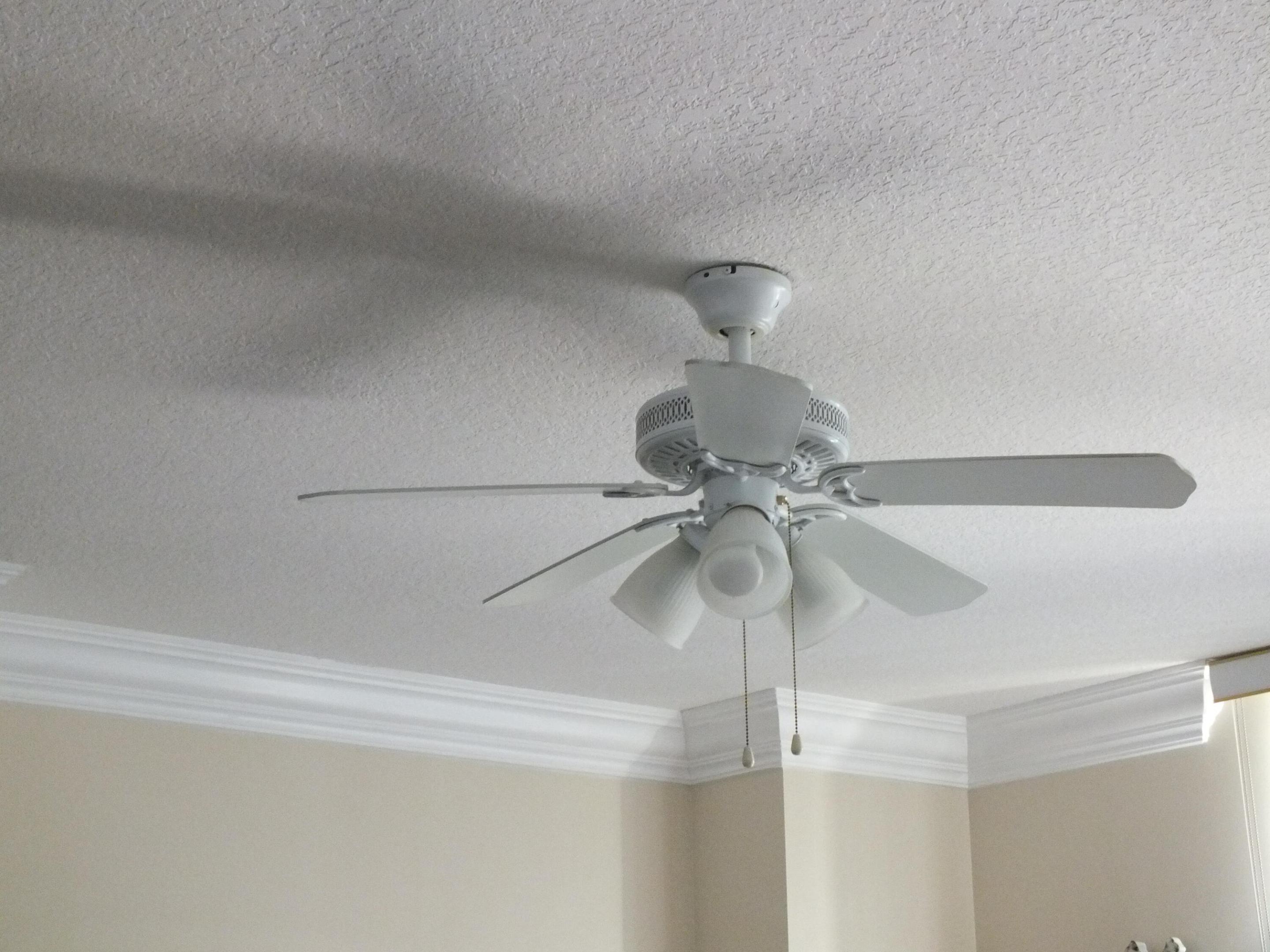 610 CLEMATIS CONDO - Residential Lease