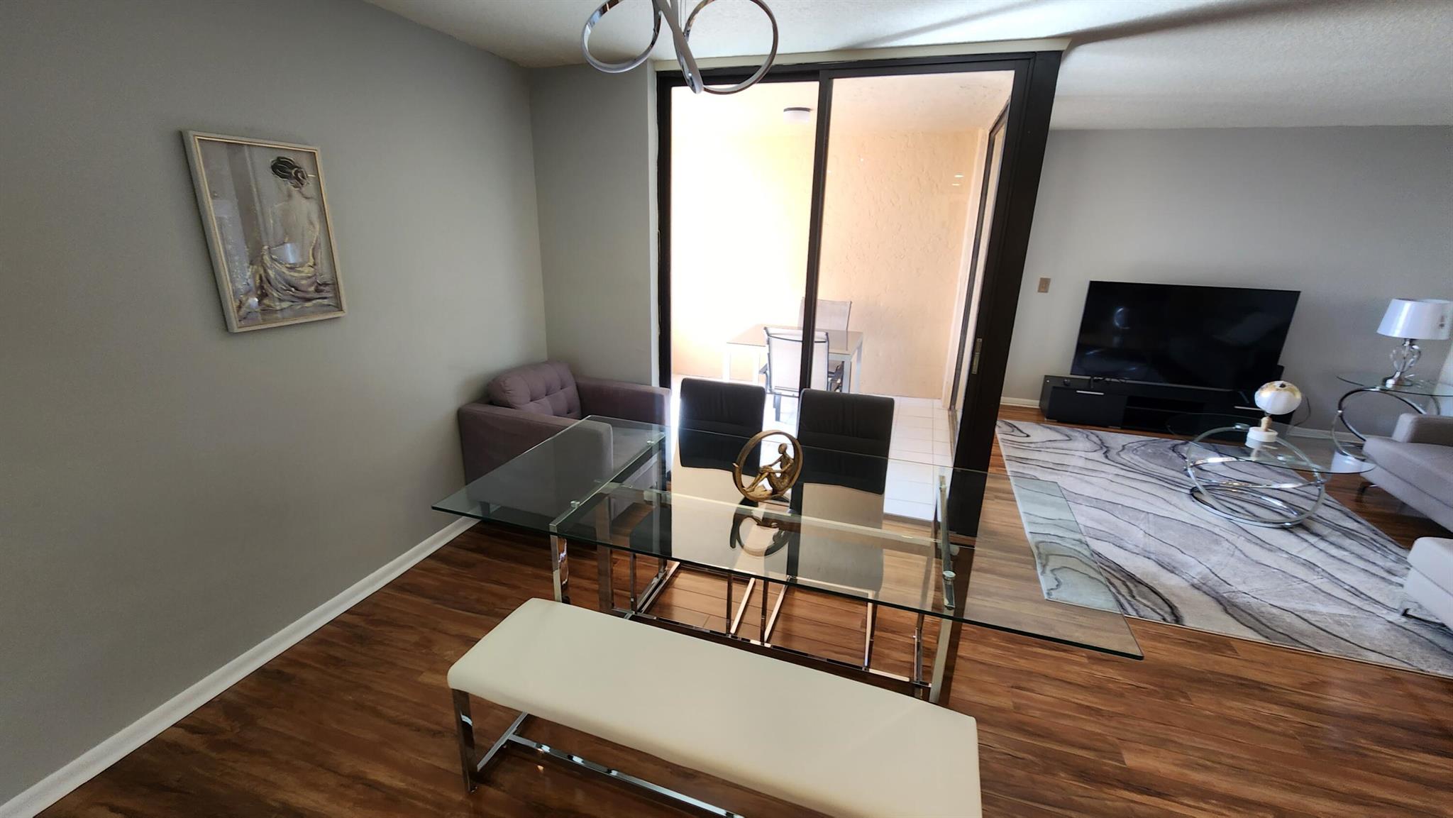 LAVERS DELRAY RACQUET CLU - Residential Lease