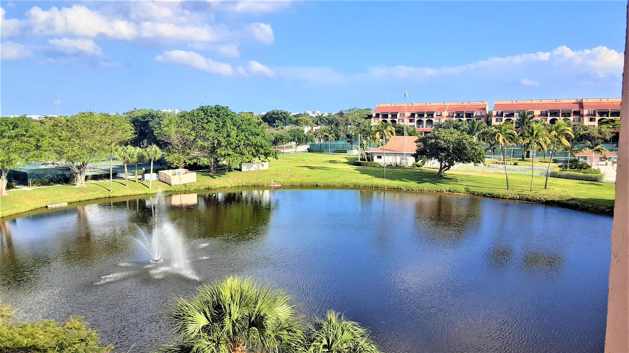 LAVERS DELRAY RACQUET CLU - Residential Lease