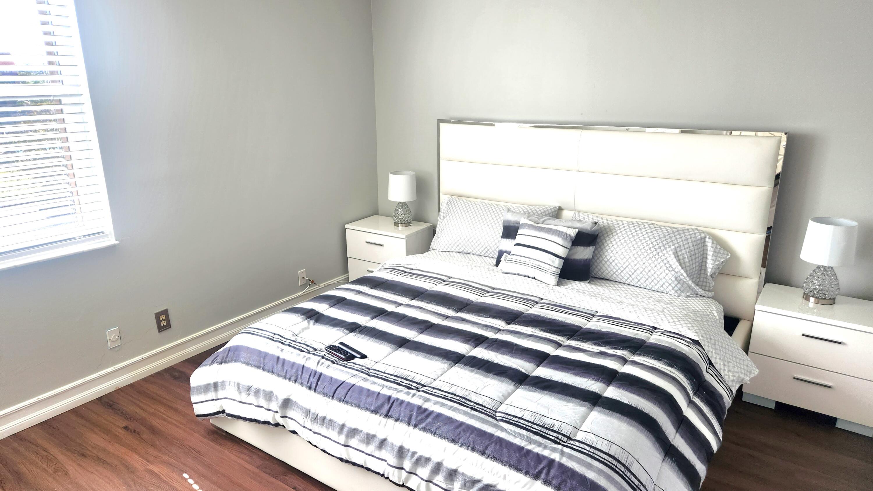 LAVERS DELRAY RACQUET CLU - Residential Lease