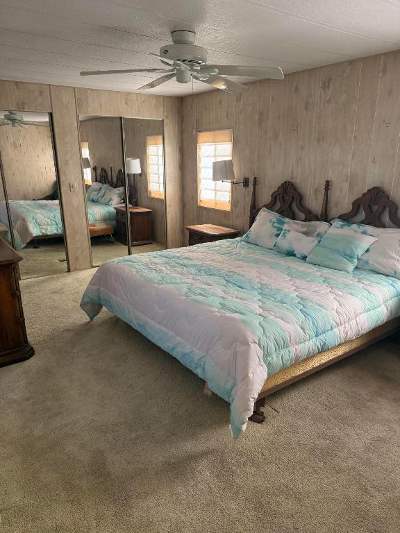 SPANISH LAKES GOLF VILLAGE - Residential