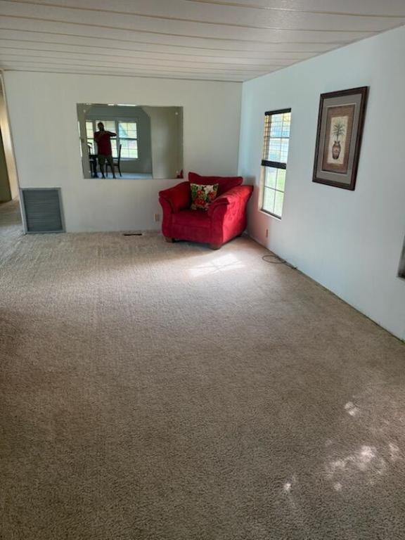 SPANISH LAKES GOLF VILLAGE - Residential