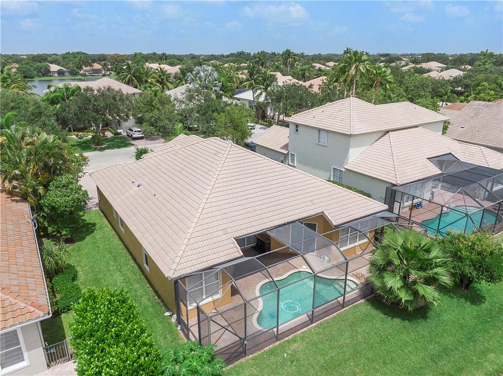 PARKLAND ISLES - Residential