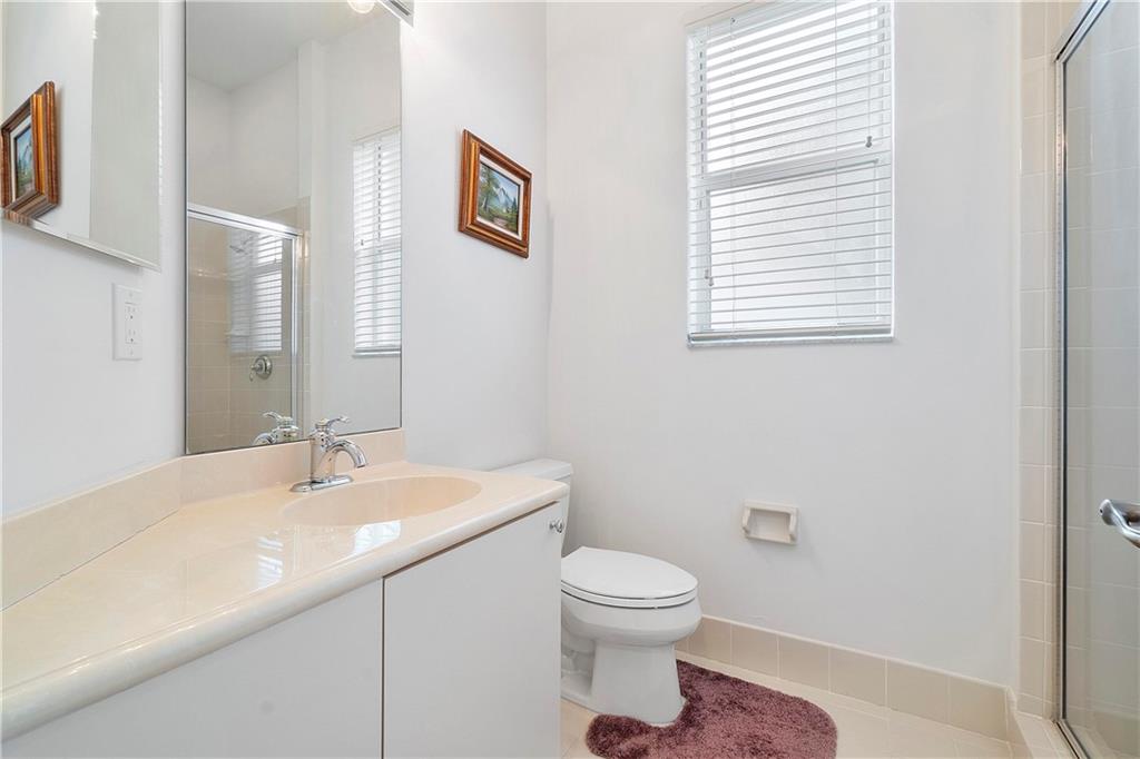 PARKLAND ISLES - Residential