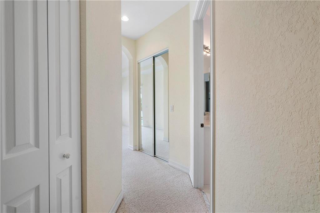 PARKLAND ISLES - Residential