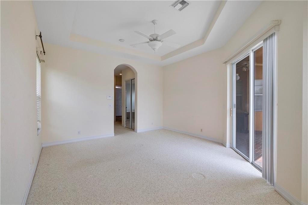 PARKLAND ISLES - Residential