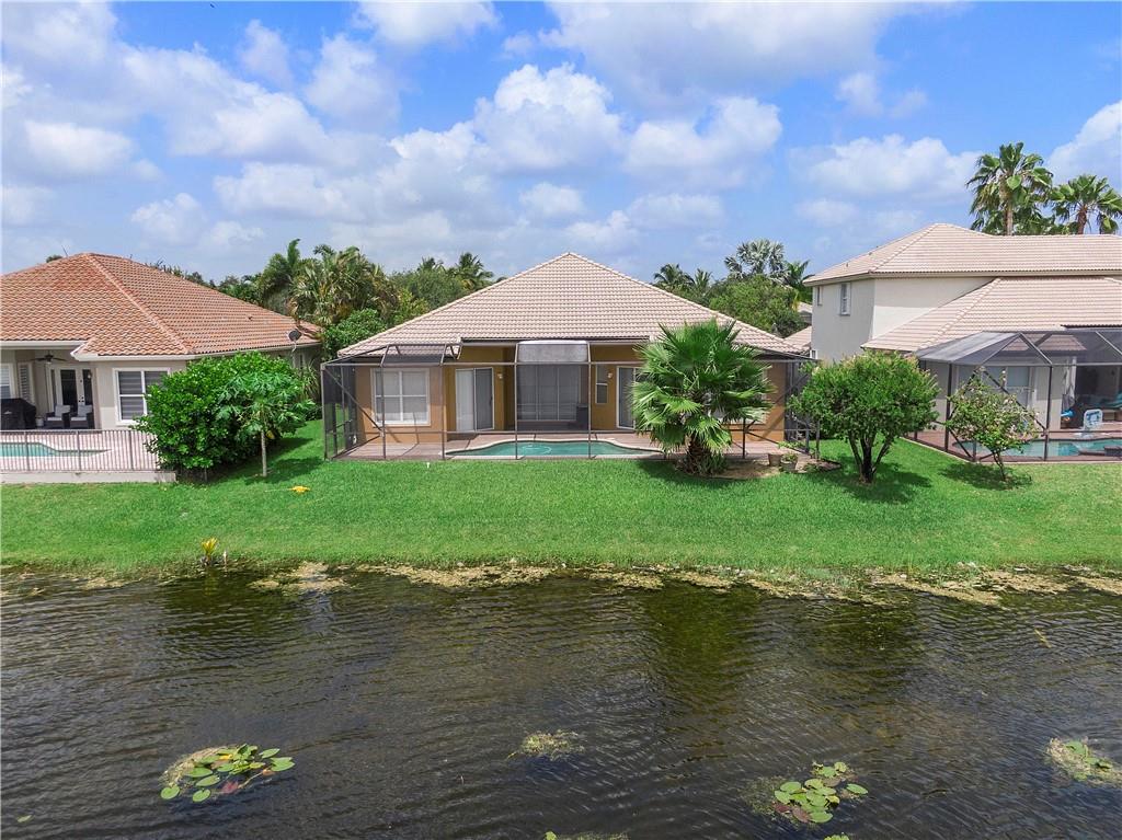 PARKLAND ISLES - Residential