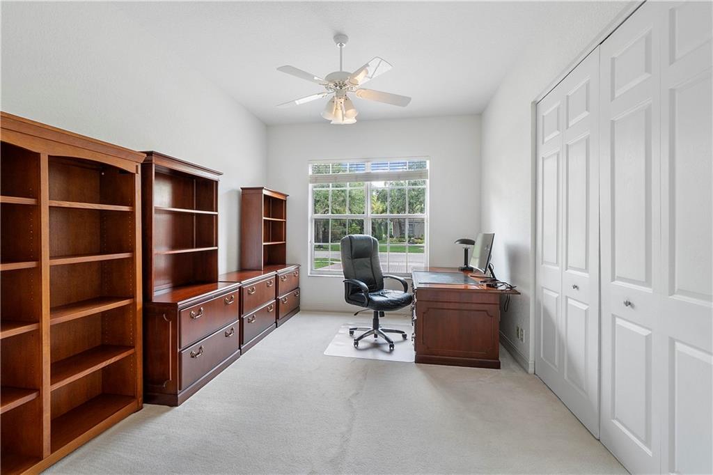 PARKLAND ISLES - Residential