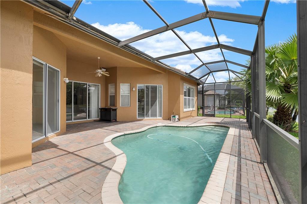 PARKLAND ISLES - Residential