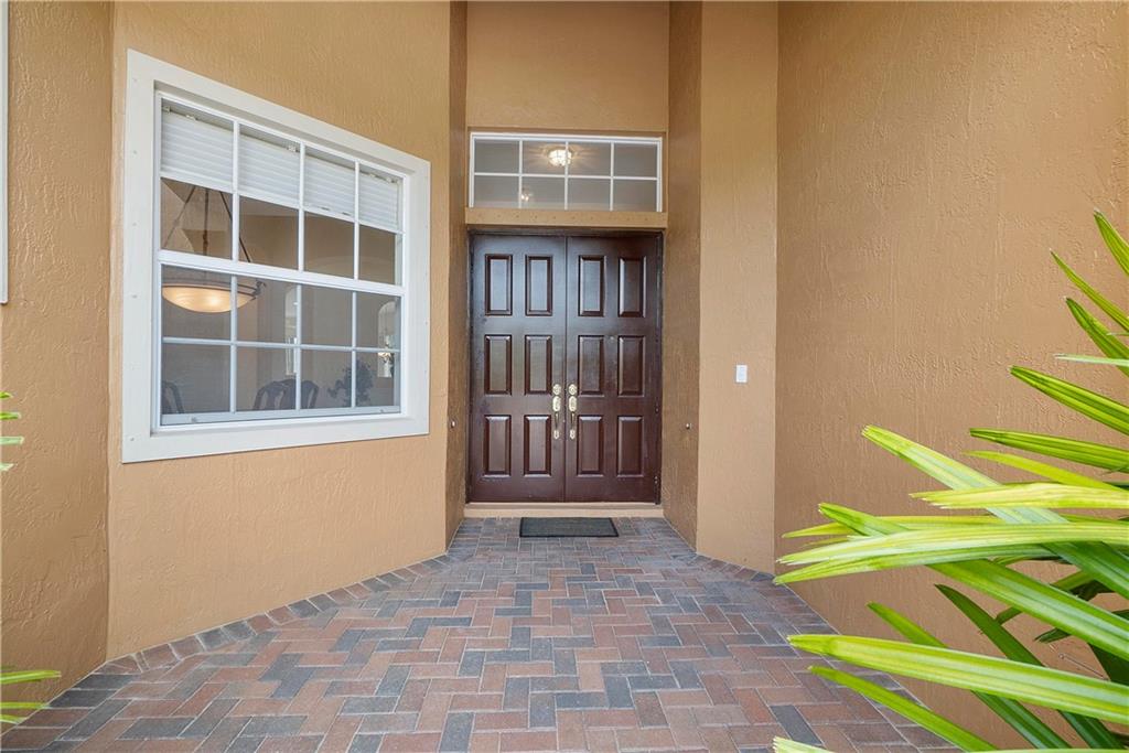 PARKLAND ISLES - Residential