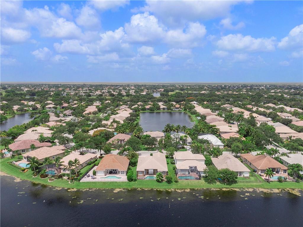 PARKLAND ISLES - Residential