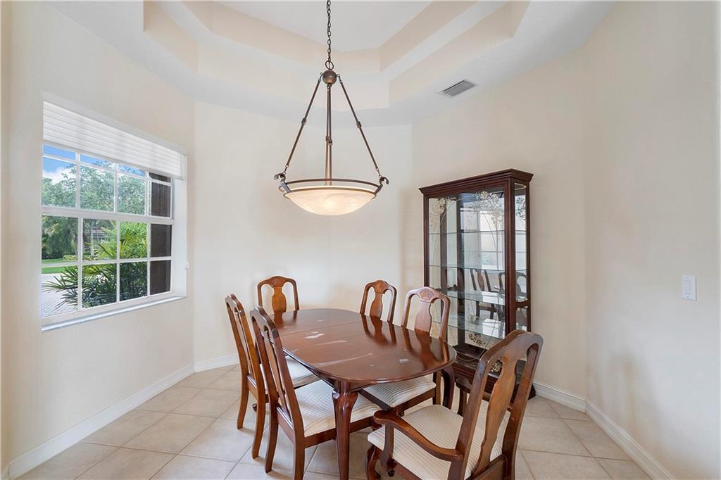 PARKLAND ISLES - Residential