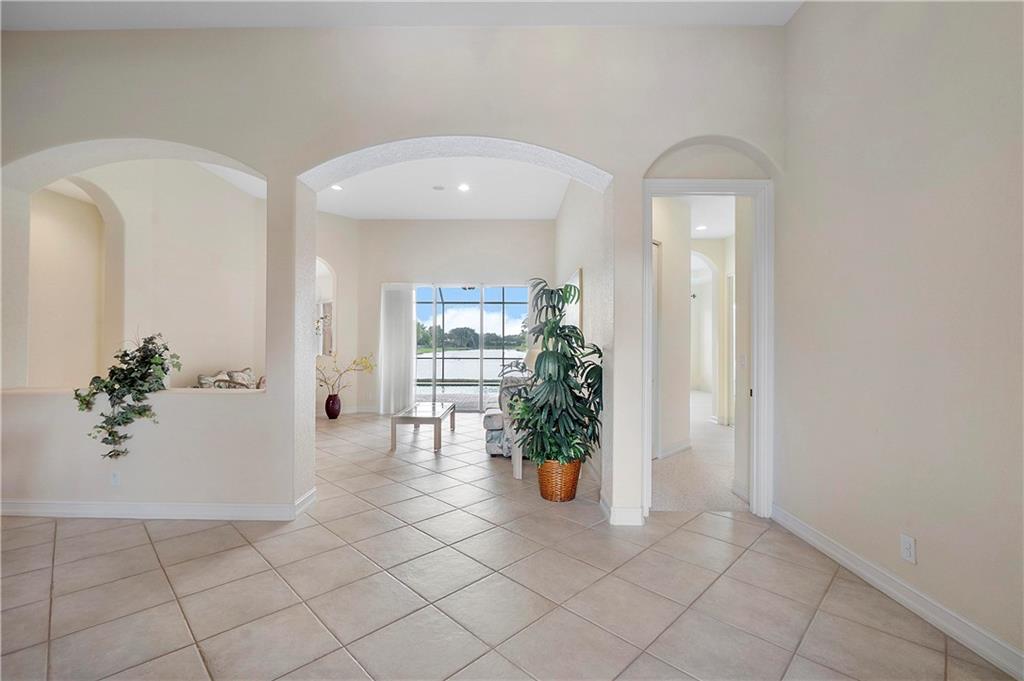 PARKLAND ISLES - Residential