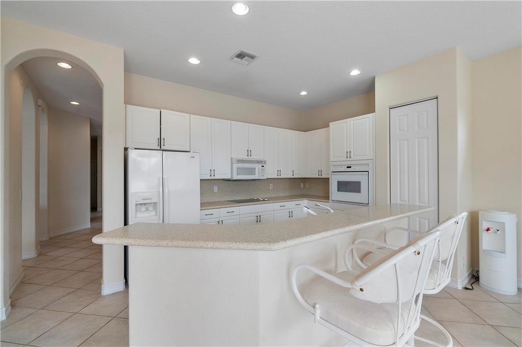 PARKLAND ISLES - Residential