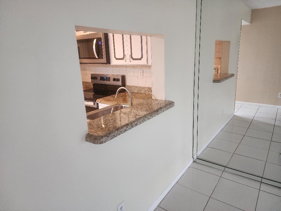 Las Vistas B In Inverrary - Residential Lease