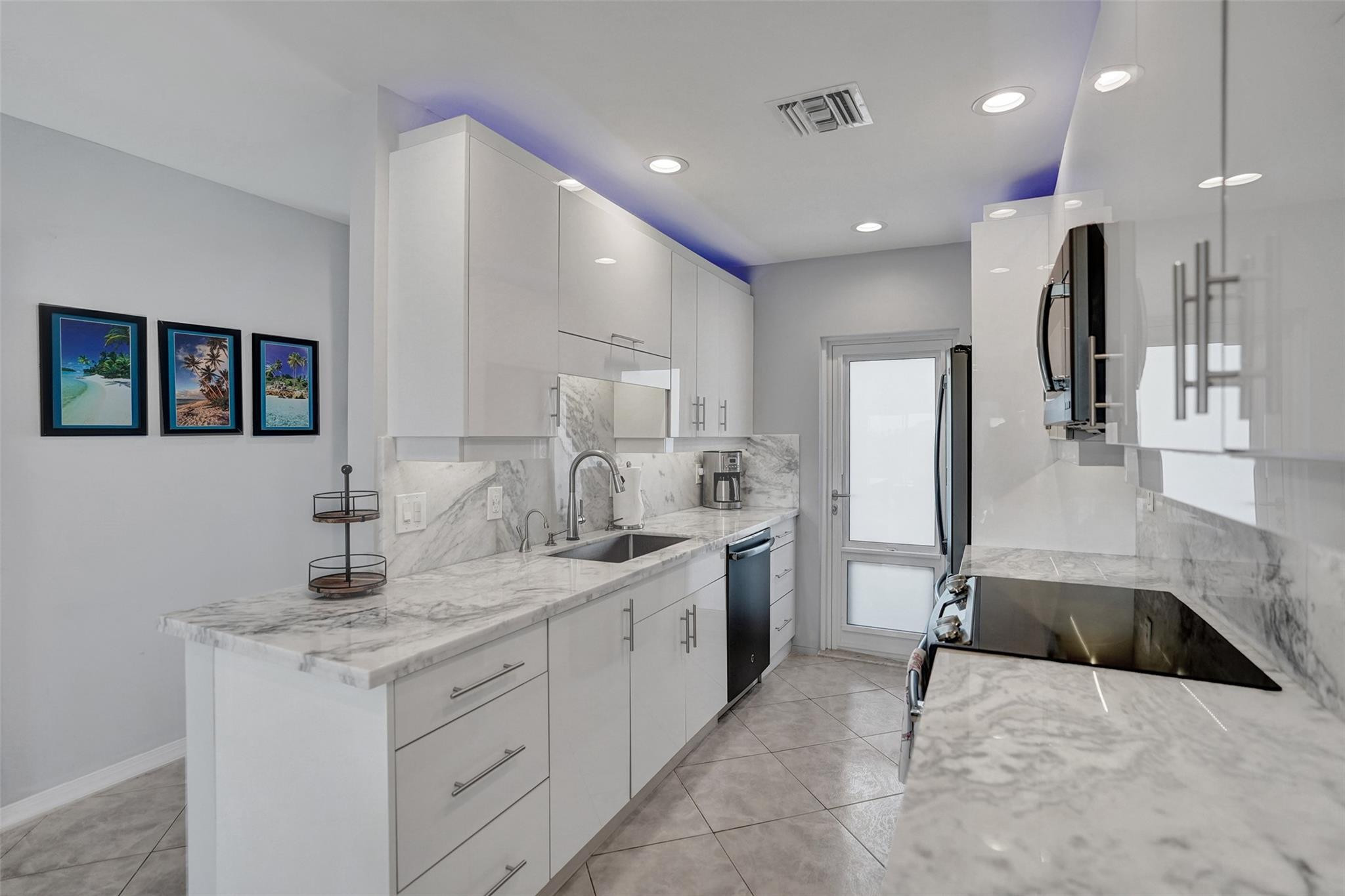 105 NE 19th Avenue 452