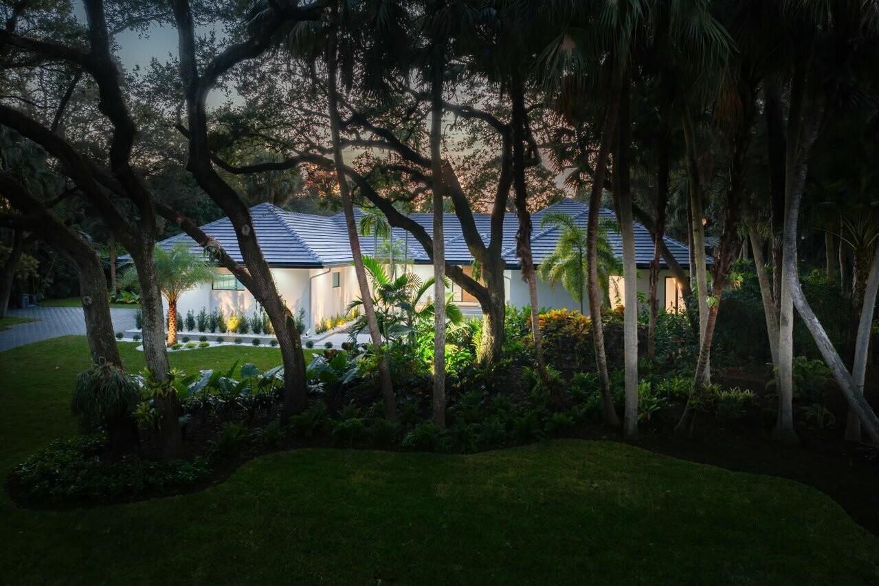 FOXE CHASE - Residential