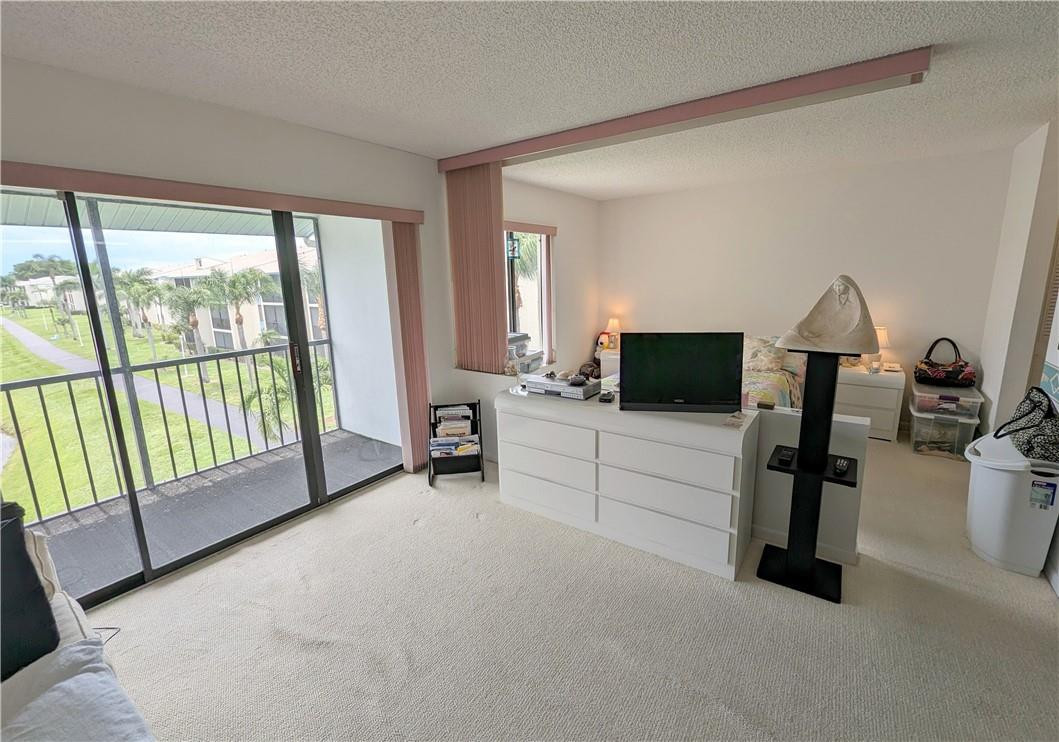PALM CLUB VILLAGE 2 - Residential