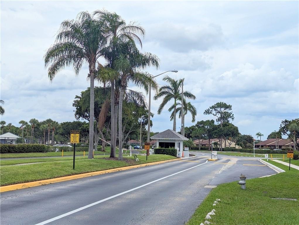 PALM CLUB VILLAGE 2 - Residential