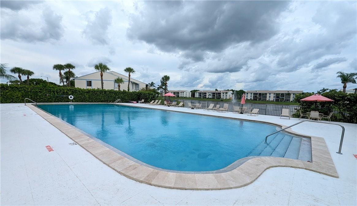 PALM CLUB VILLAGE 2 - Residential