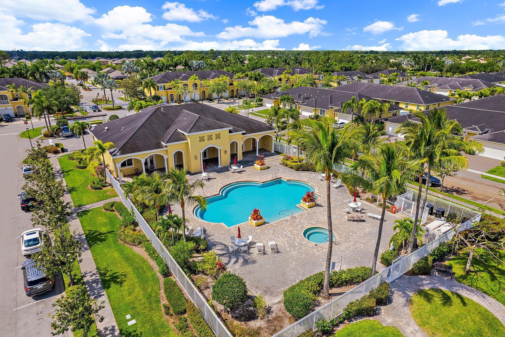 ST ANDREWS - Residential