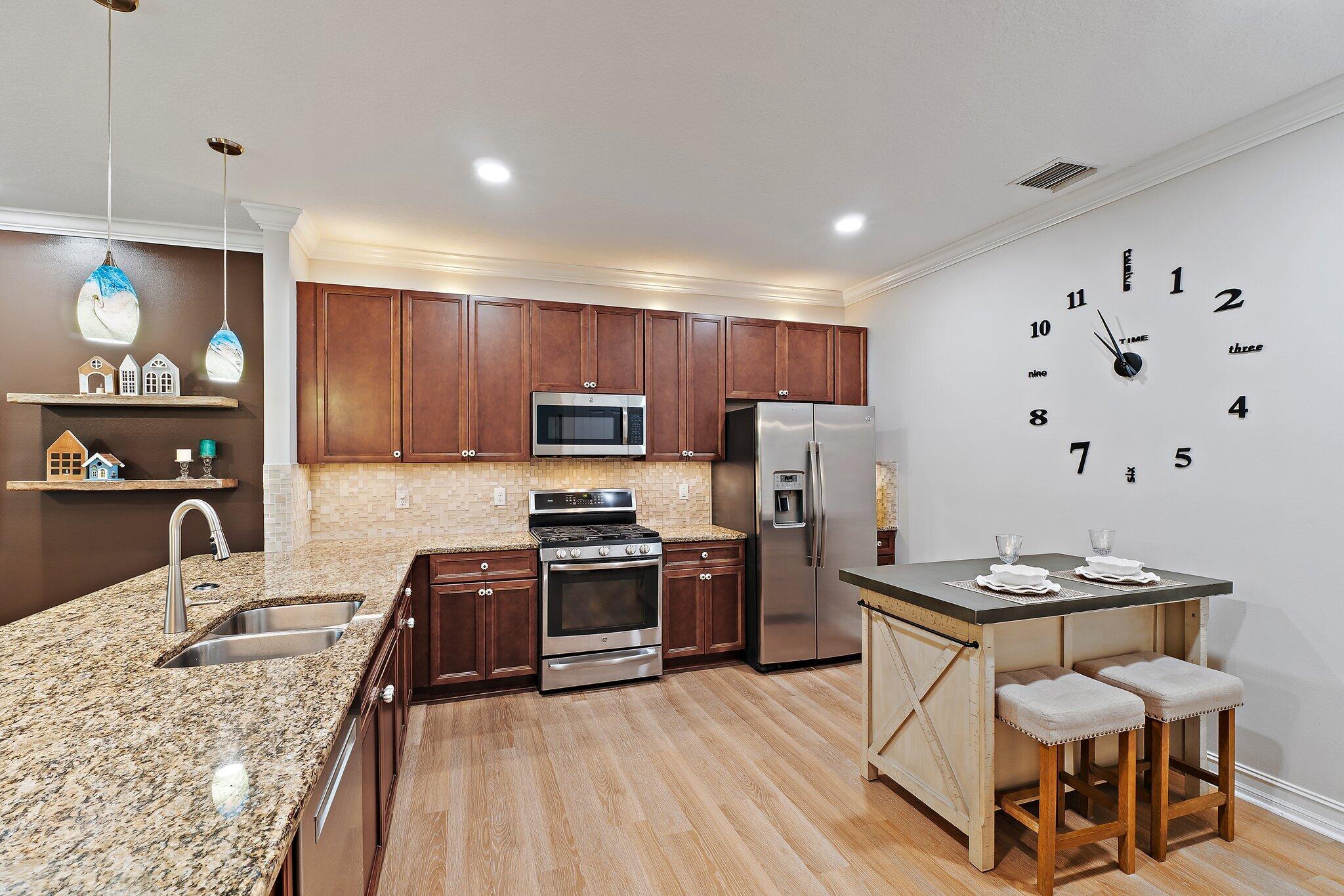 ST ANDREWS - Residential