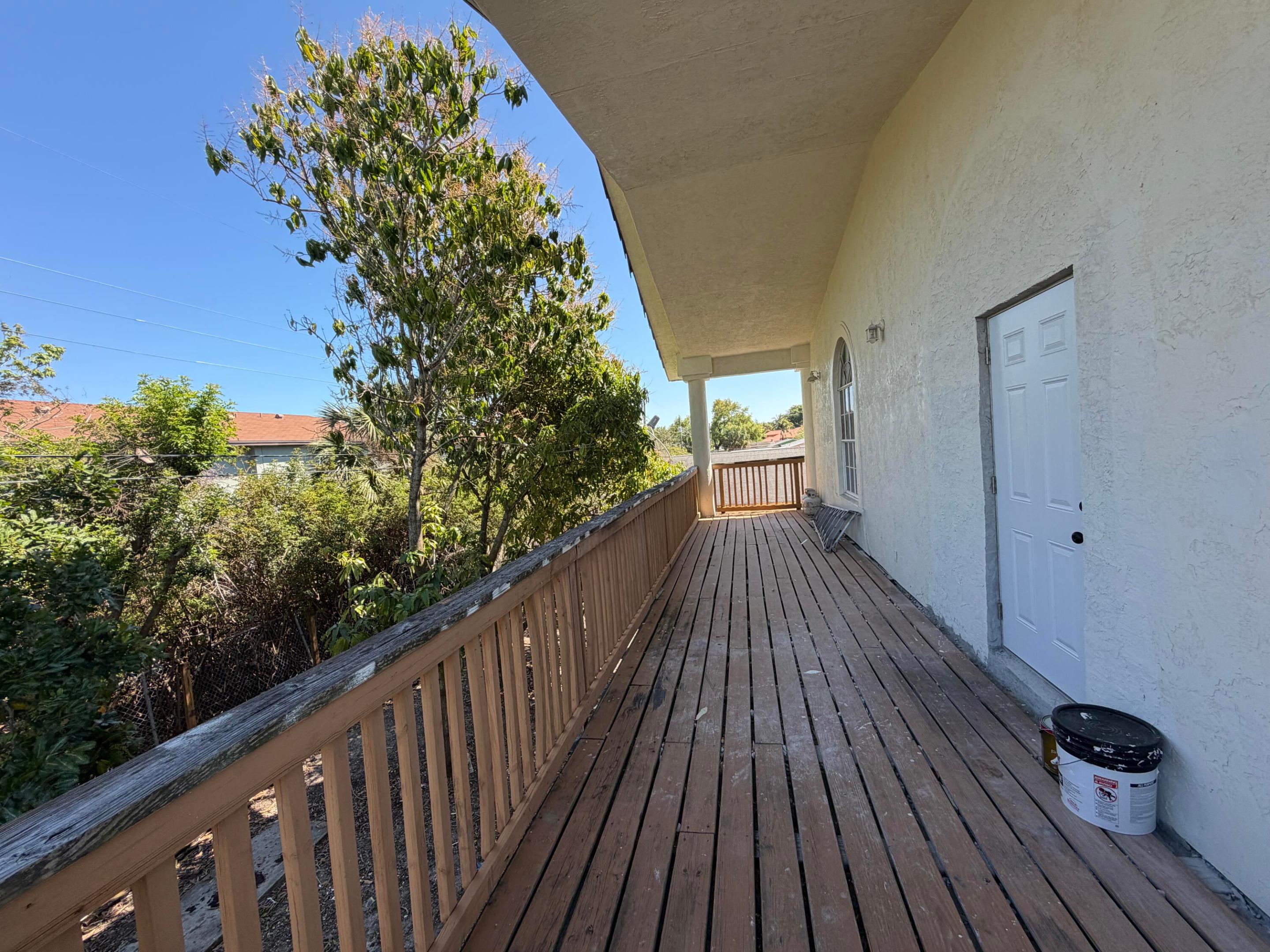 COLLEGE PARK - Residential