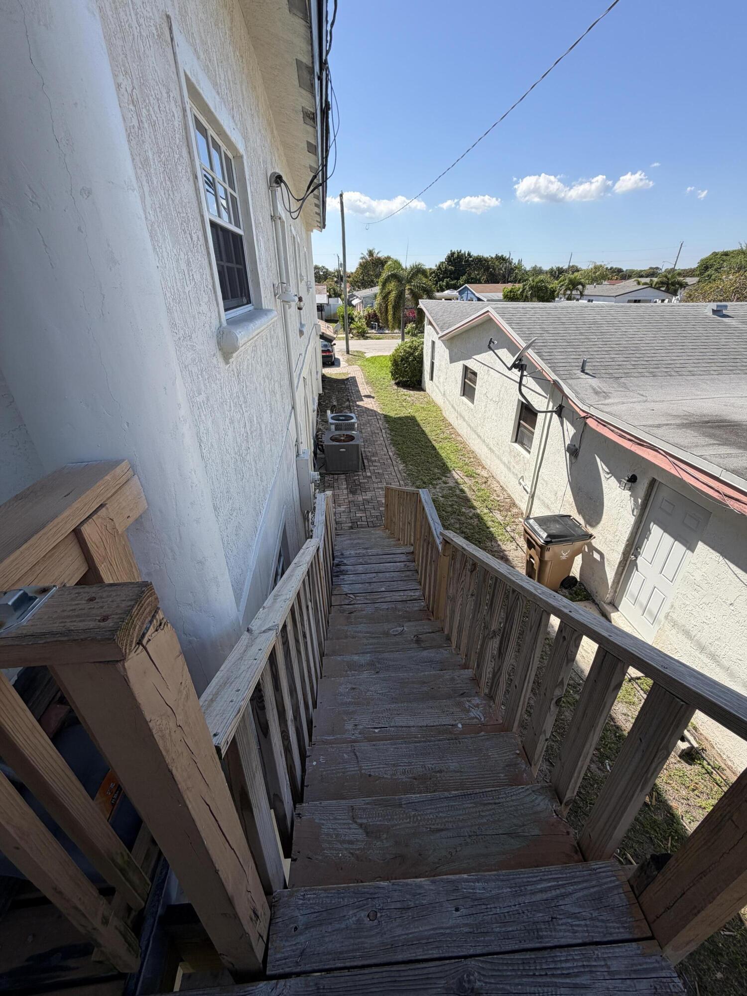 COLLEGE PARK - Residential