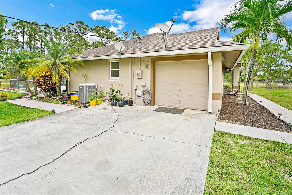 Loxahatchee - Residential