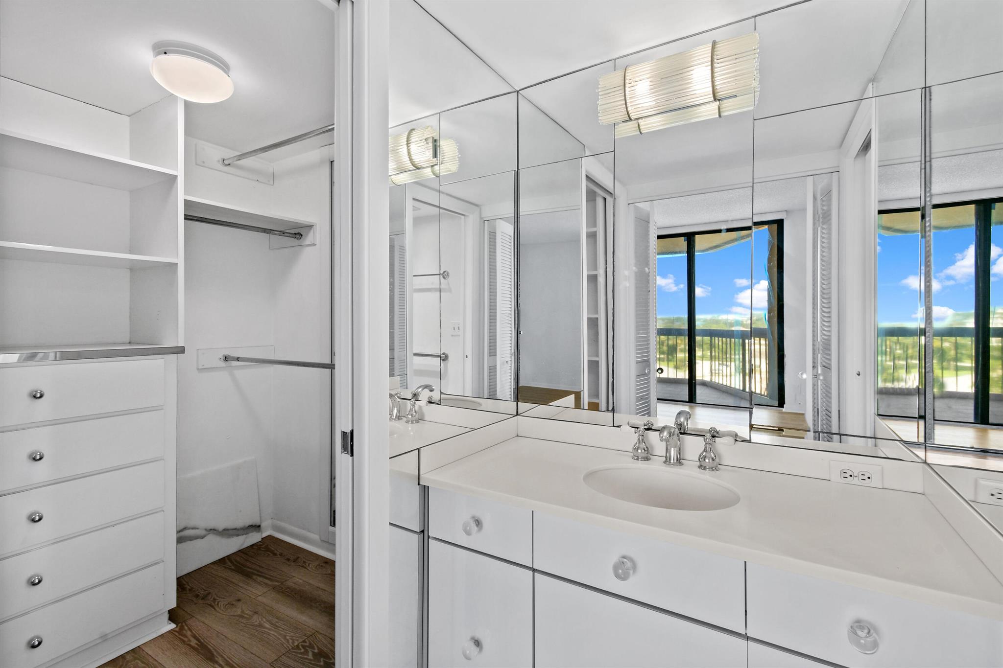 LANDS OF THE PRESIDENT CO - Residential Lease