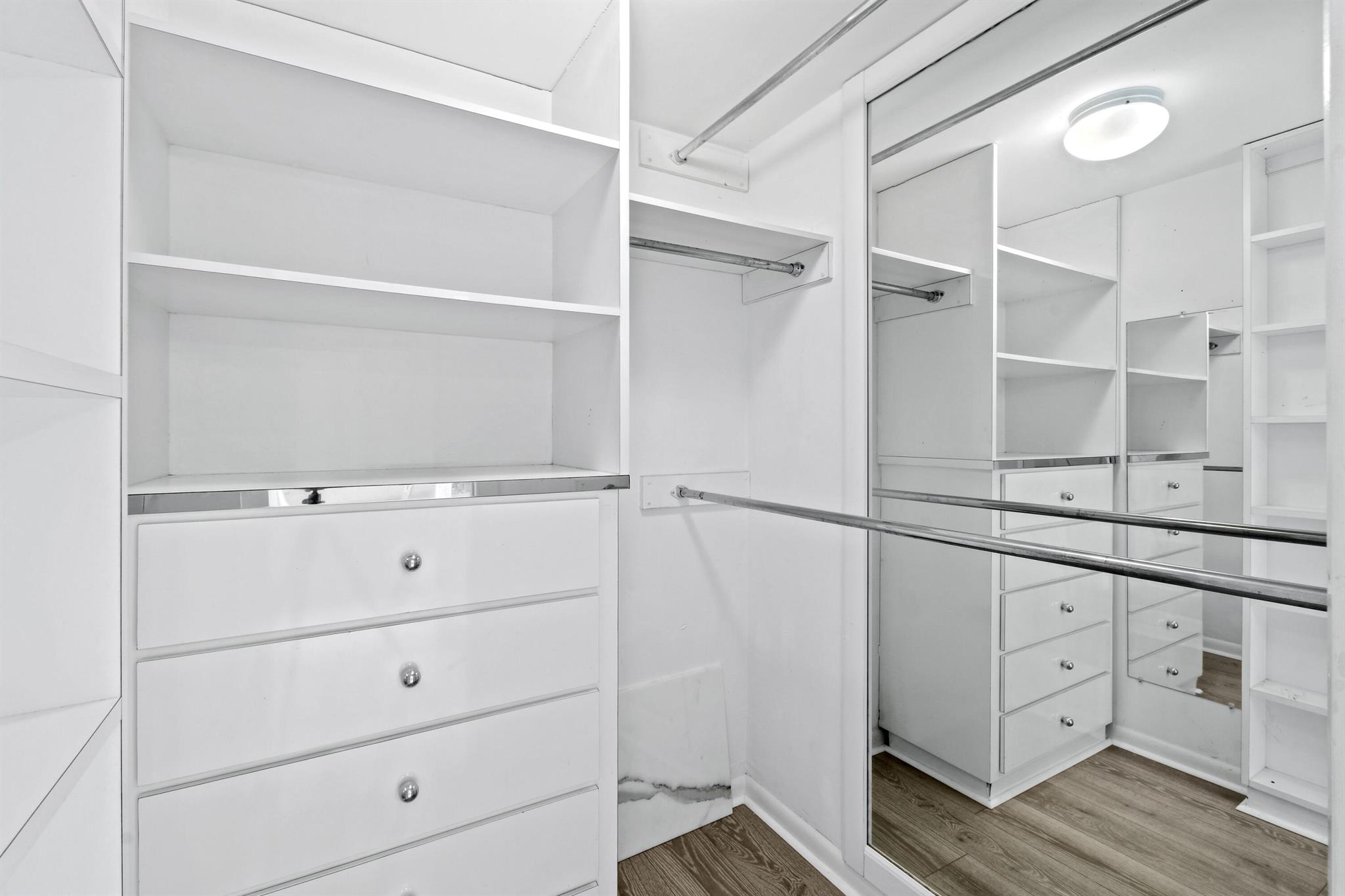 LANDS OF THE PRESIDENT CO - Residential Lease