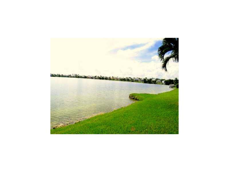 CORAL BAY - Residential Lease