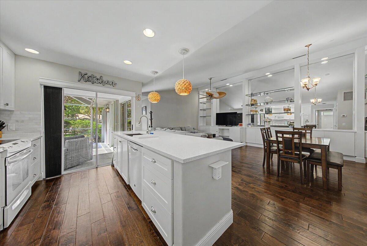 OAKS-SUNTERRACE 2 - Residential