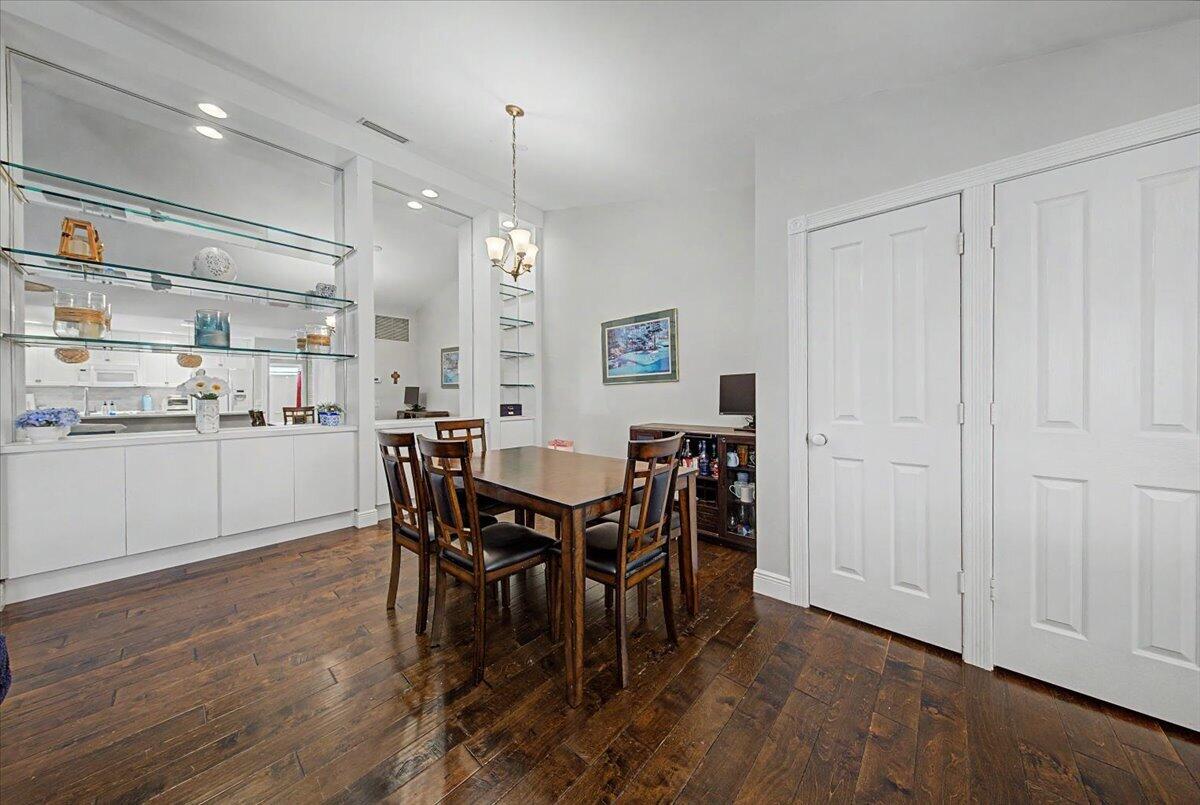 OAKS-SUNTERRACE 2 - Residential