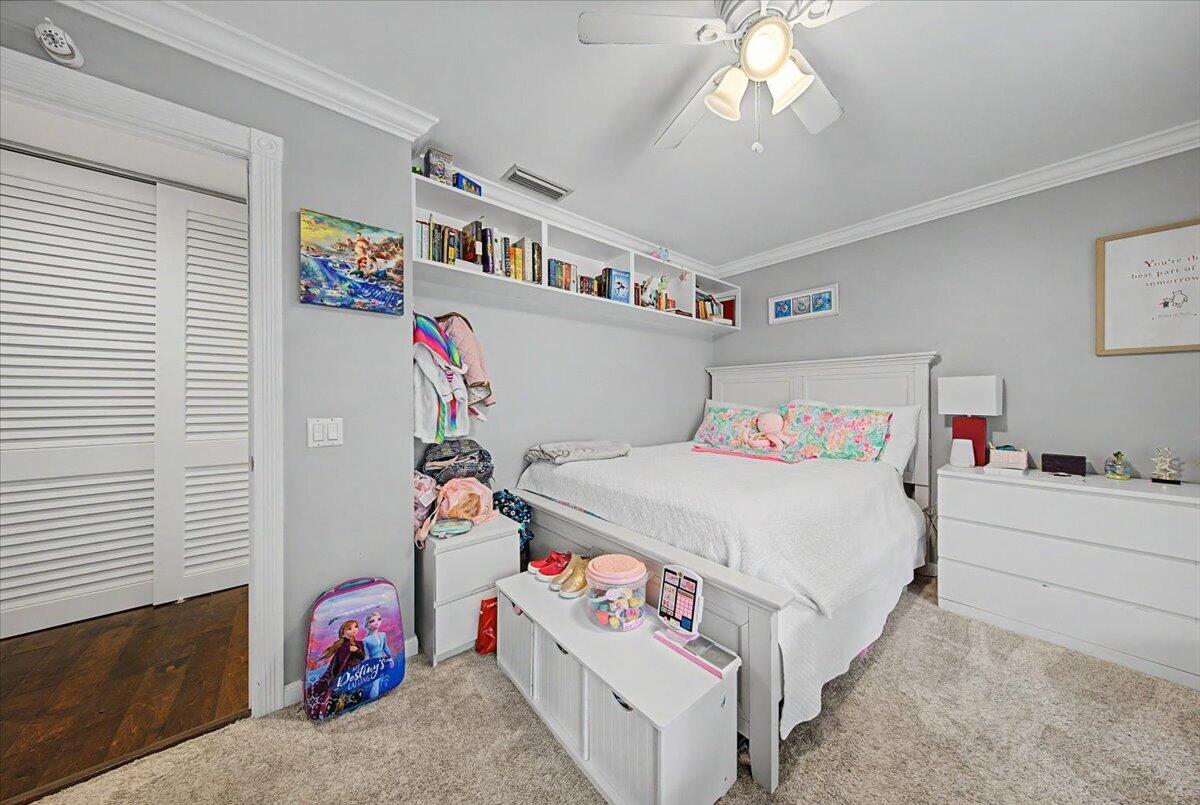 OAKS-SUNTERRACE 2 - Residential