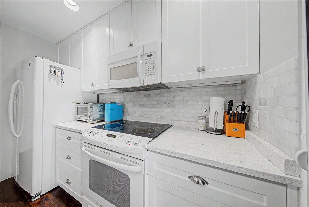 OAKS-SUNTERRACE 2 - Residential