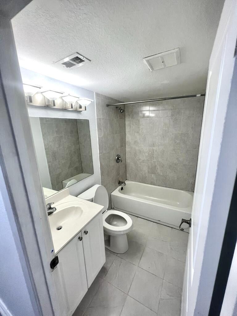 BOCA RIO NORTH - Residential