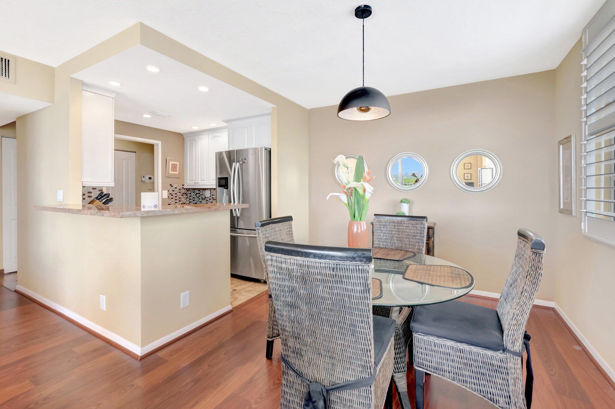 BOCA TOWERS CONDO PORTION - Residential