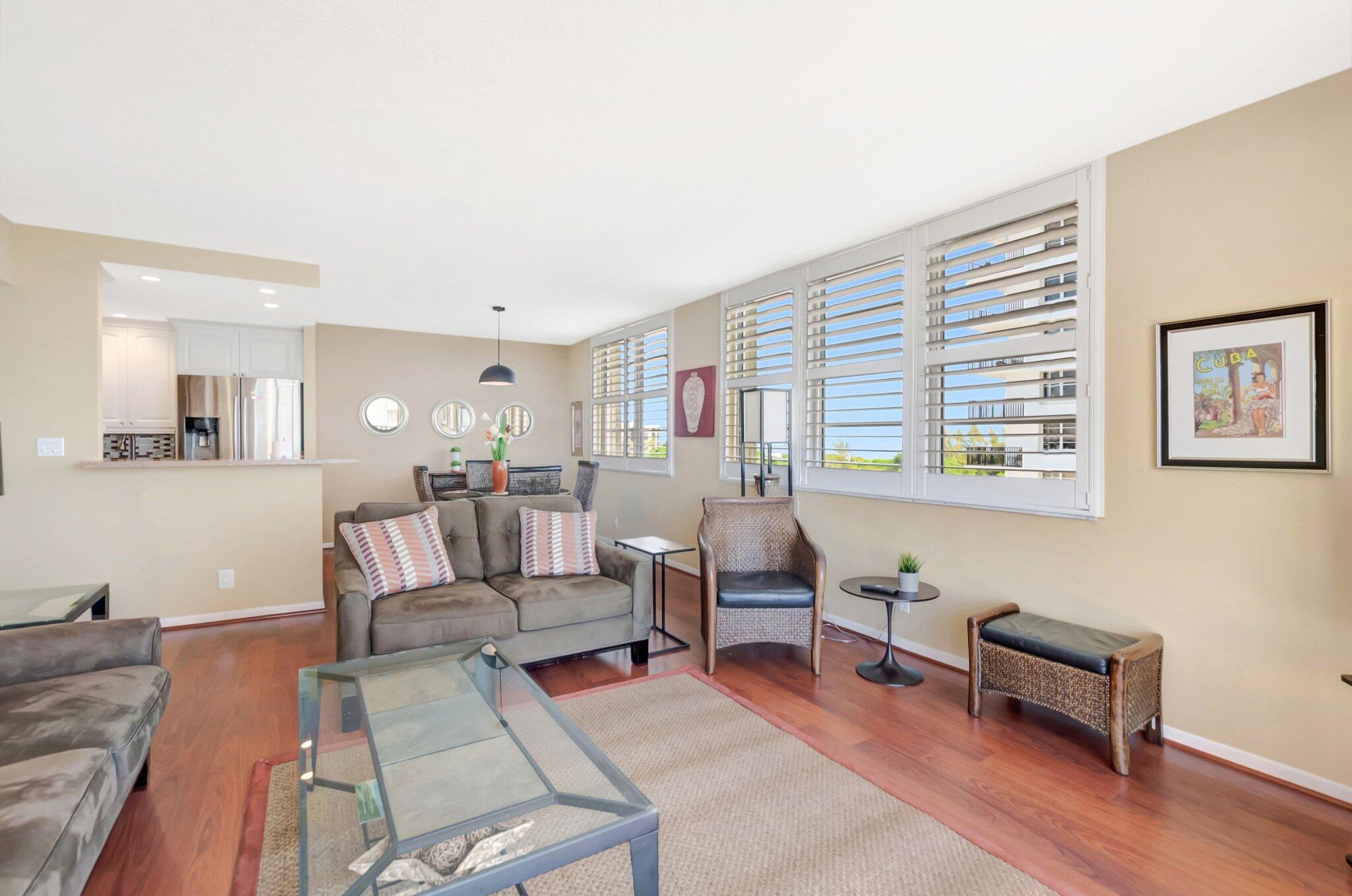 BOCA TOWERS CONDO PORTION - Residential