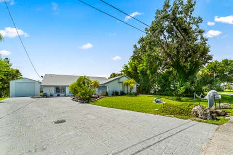 Tiny photo for 446 S Naranja Avenue, Port Saint Lucie, FL 34983 (MLS # B26054362)