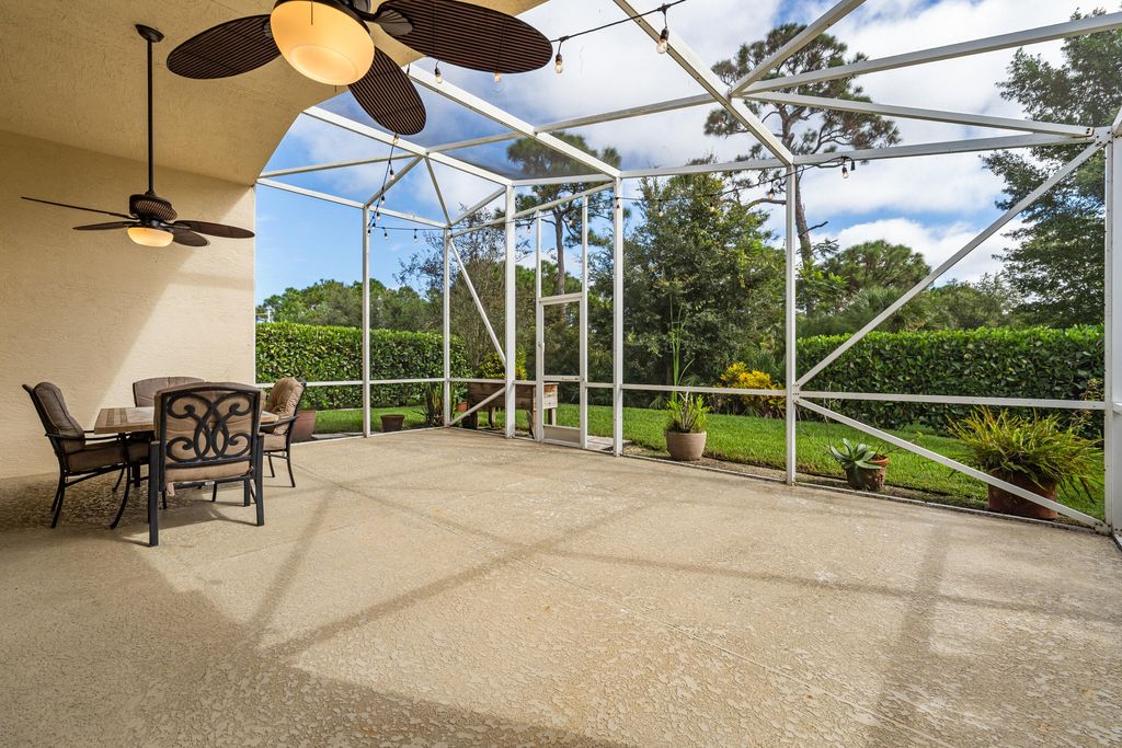 Photo of 1129 SE Westminster Place, Stuart, FL 34997 (MLS # R11132609)