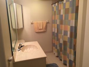 BANYAN SPRINGS ROSE HILL - Residential